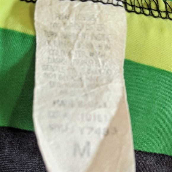 Sleeveless Geometric Striped Top Size M - Picture 7 of 7